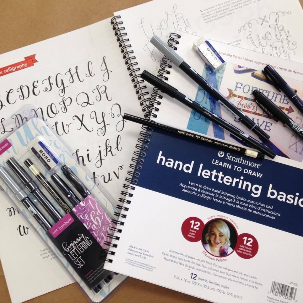 Strathmore Learning Series Learn to Draw - Hand Lettering Basics 9'' x 12'' Natural White Smooth 270 GSM Long Side Spiral Art Book of 12 Sheets